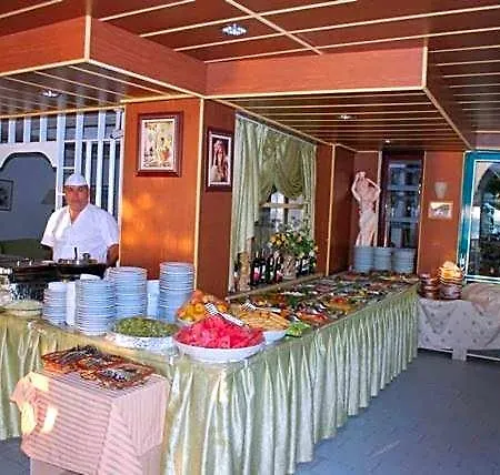 Ξενοδοχείο Villa Hotel