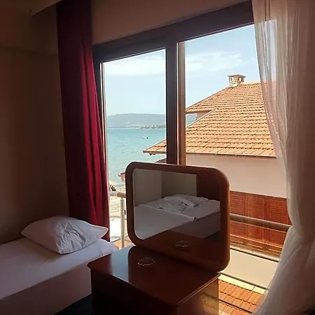 Villa Hotel Ξενοδοχείο *